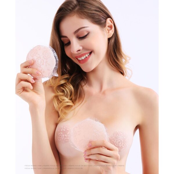 Göğüs Ucu Kapatıcı Çiçek Desenli Ten Rengi - Görsel 2